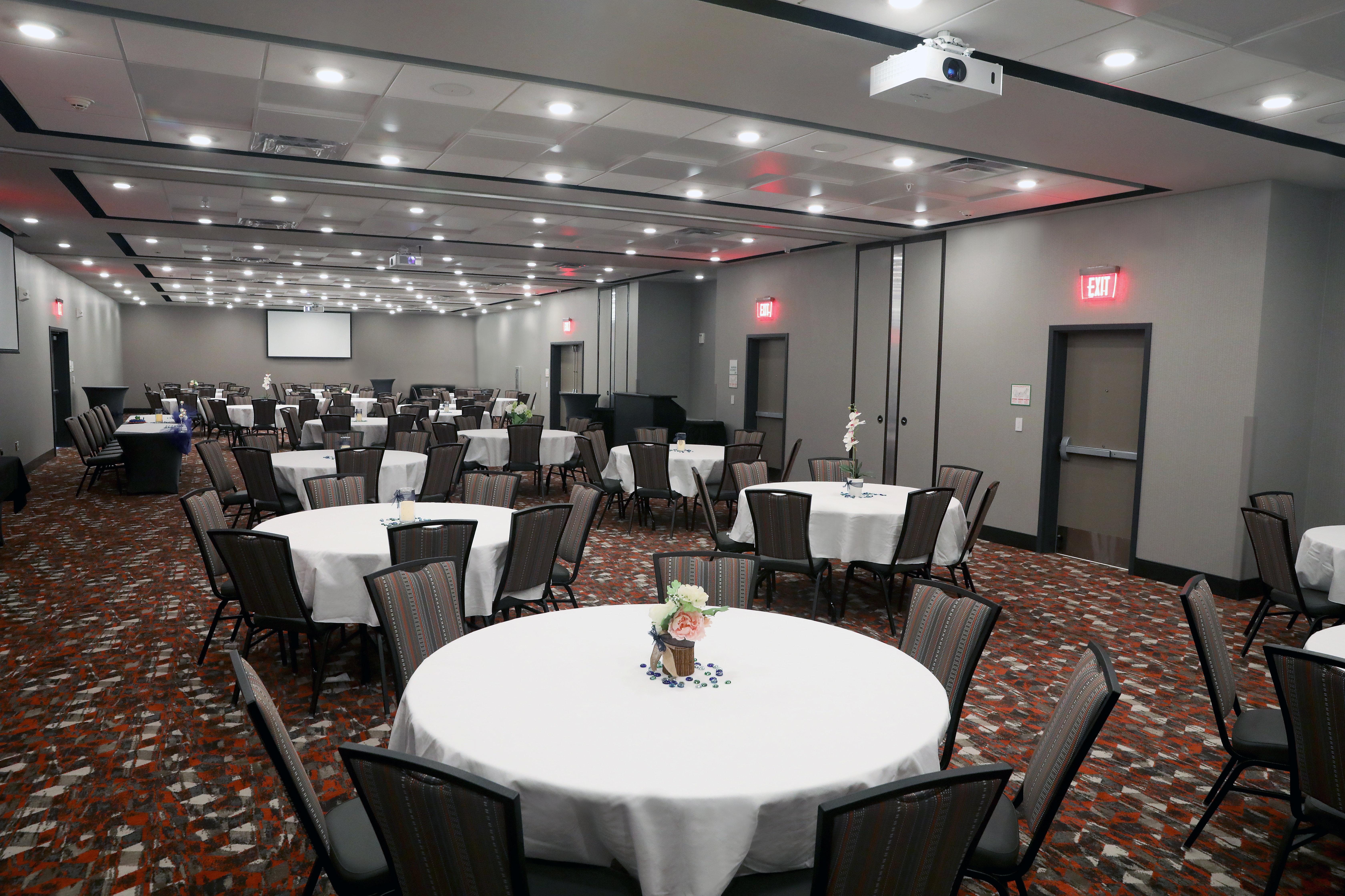 Holiday Inn & Suites Sioux Falls - Airport By Ihg Dış mekan fotoğraf