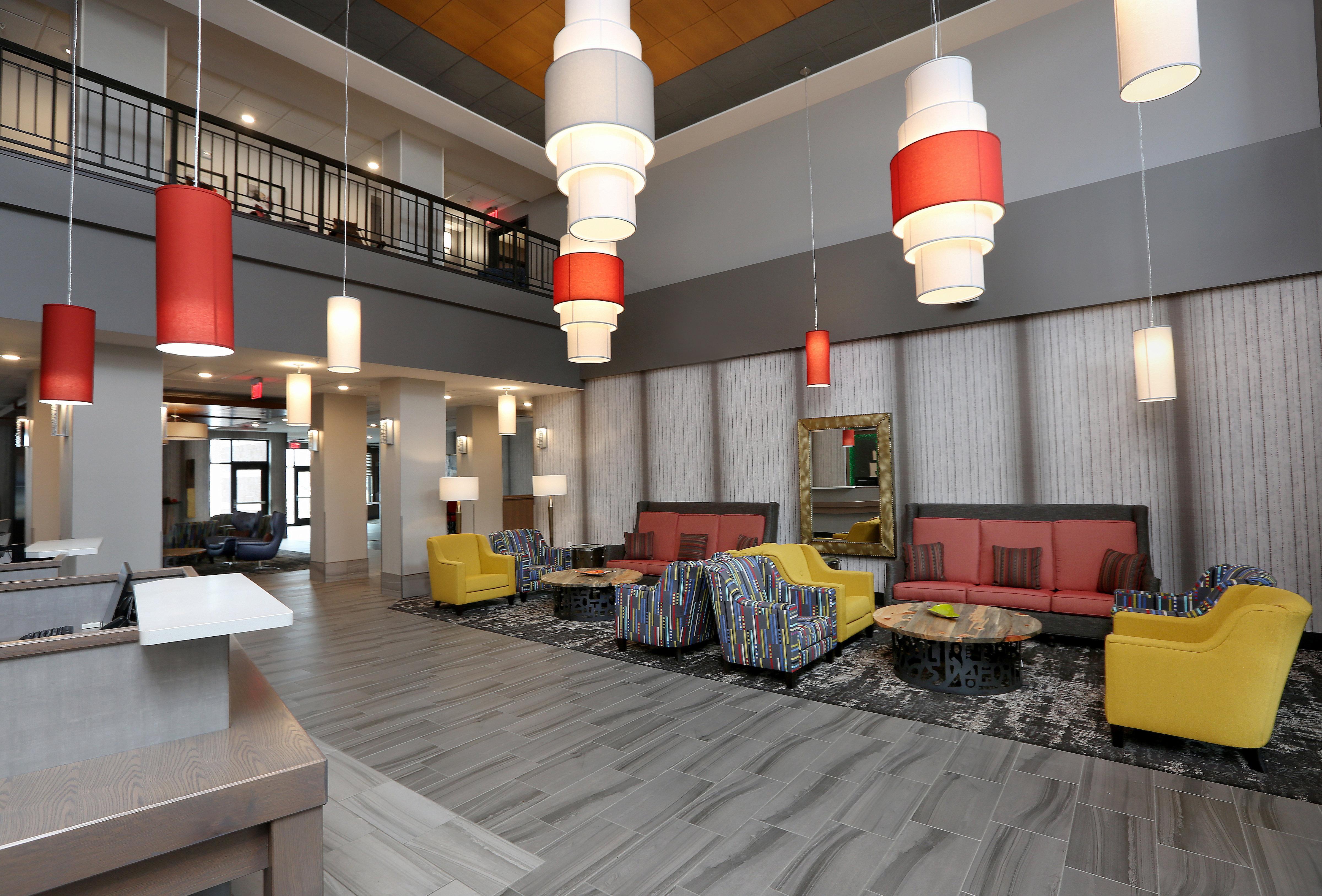 Holiday Inn & Suites Sioux Falls - Airport By Ihg Dış mekan fotoğraf